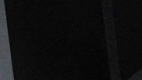 Taylor Swift en la alfombra roja de los Grammy 2024