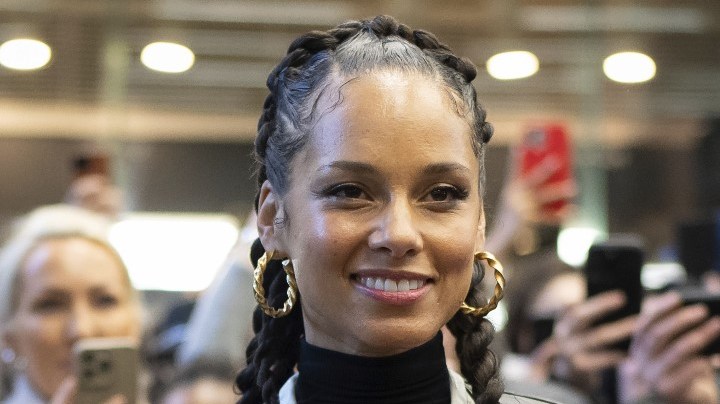 Alicia Keys es una de las artistas confirmadas para actuar con Usher en el Halftime del Super Bowl.