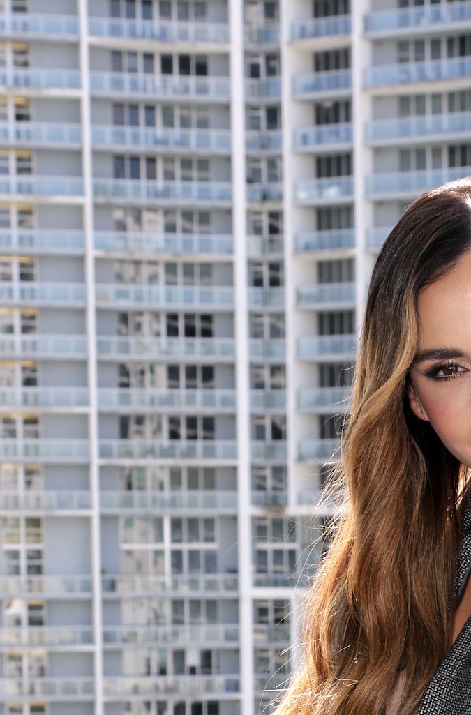 A los 39 años, Carolina Gaitán anuncia que está esperando a su primer bebé.