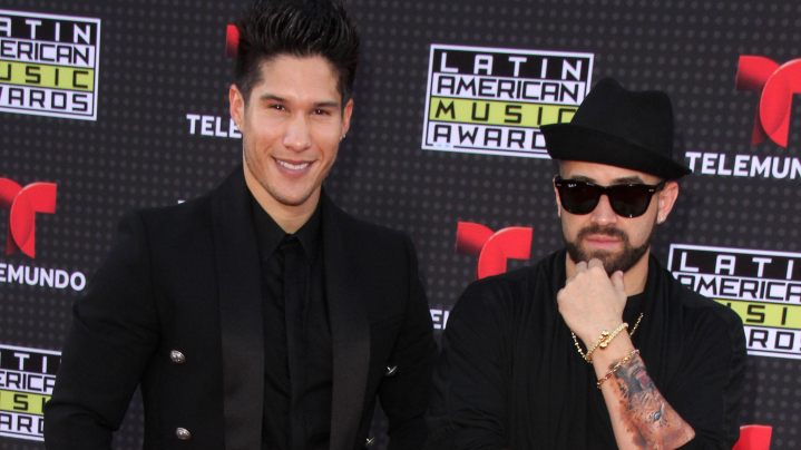 Chyno Miranda y Nacho Mendoza podrían estar trabajando en una nueva canción.