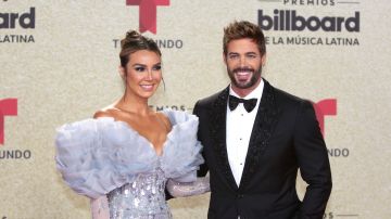 Elizabeth Gutiérrez y William Levy implicados en nuevamente en rumores de ruptura.