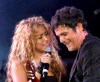 Shakira y Alejandro Sanz encabezaron el elenco para el "Concierto por los Niños" que se celebró en enero de 2011.