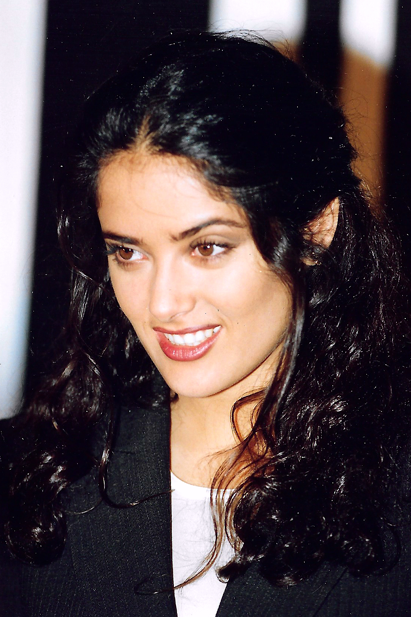 Una joven, Salma Hayek, en sus inicios como actriz.