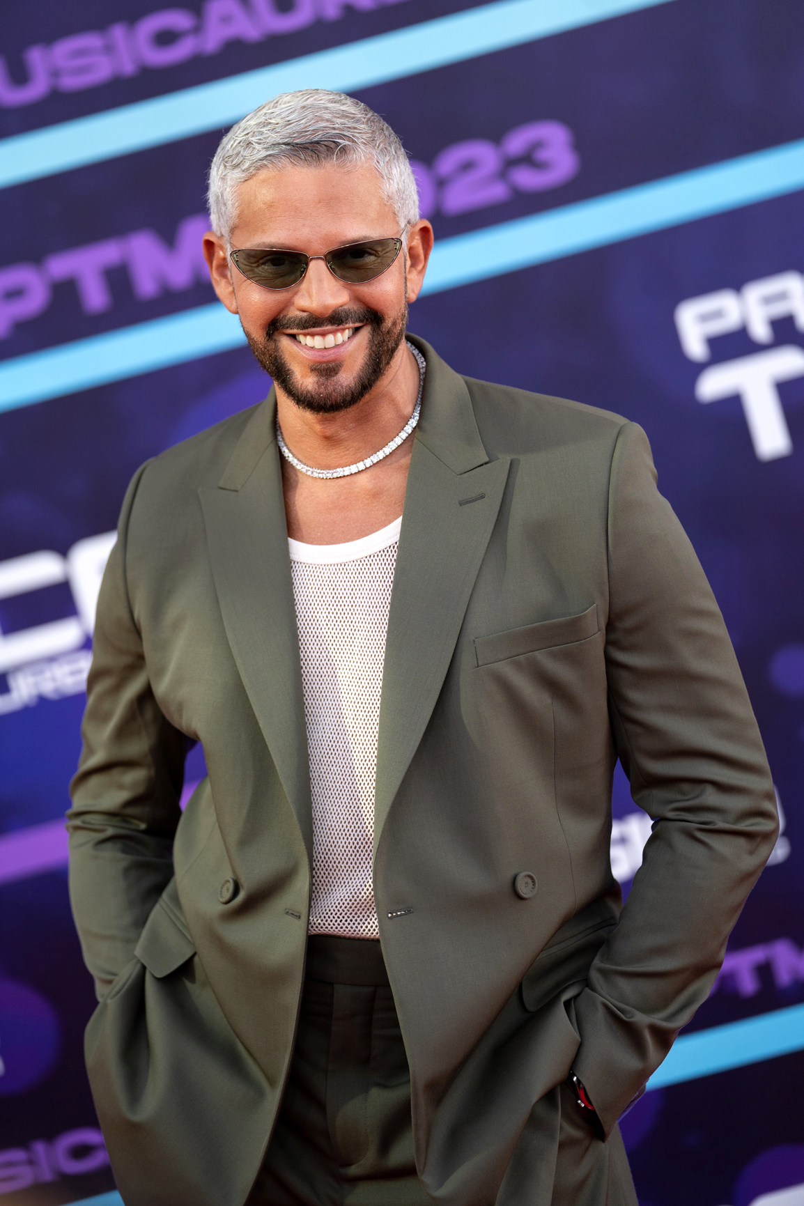 Rodner Figueroa en la alfombra roja de los Premios Tu Música Urbano desde el Coliseo de Puerto Rico/San Juan, 15 de junio 2023.