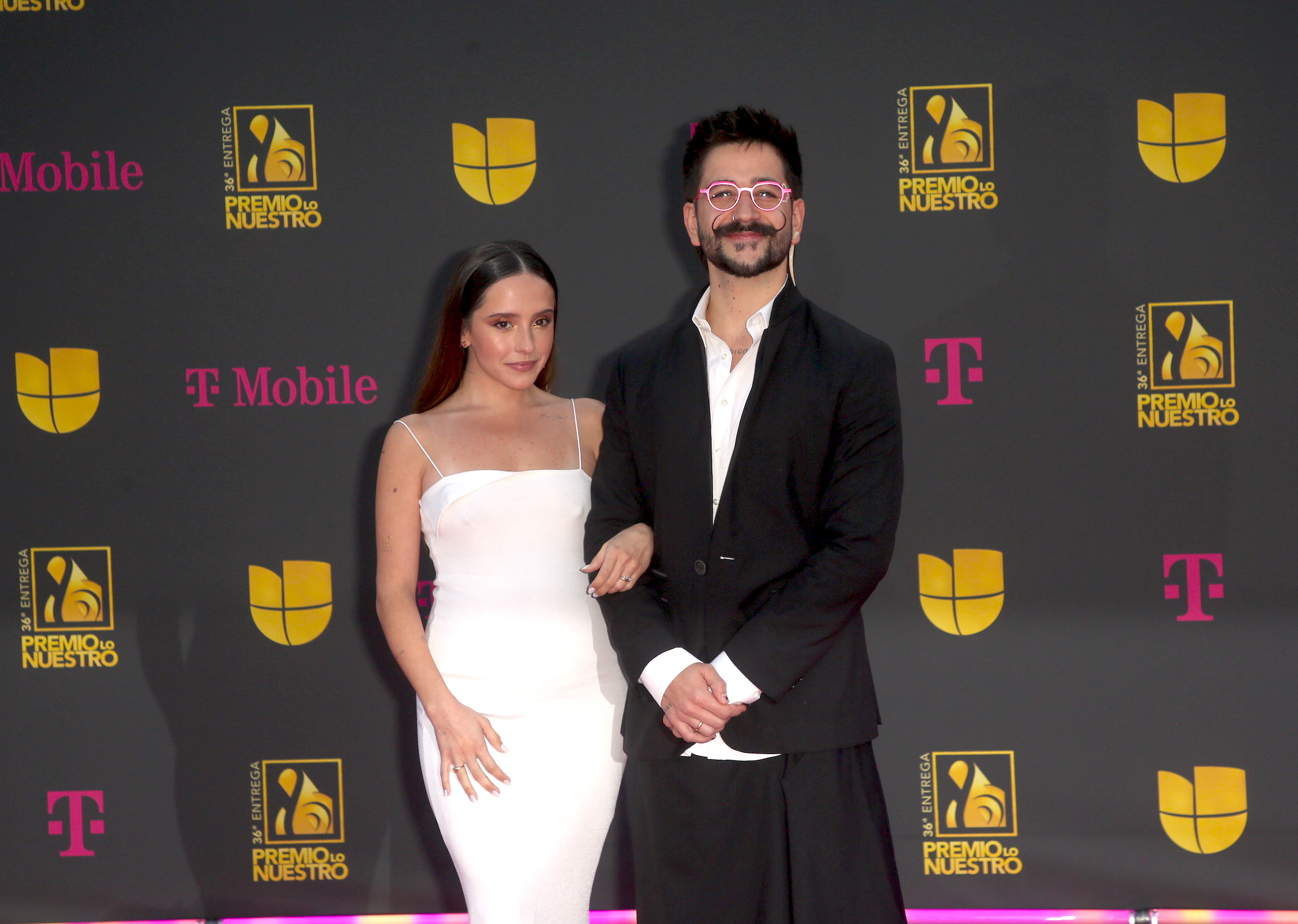 Evaluna y Camilo en la alfombra de la 36 edición de "Premio Lo Nuestro" (Univision) a la música latina/Miami, 22 de febrero 2024.