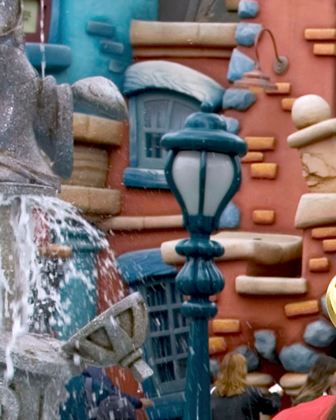 Eduardo Capetillo tenía 44 años de edad cuando nacieron sus mellizos, sus hijos menores.