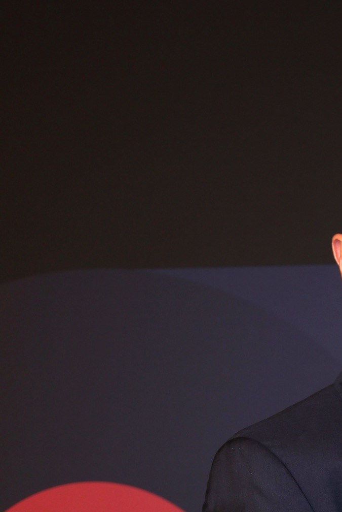 Eduardo Colunga se convirtió en padre por primera vez a los 58 años.