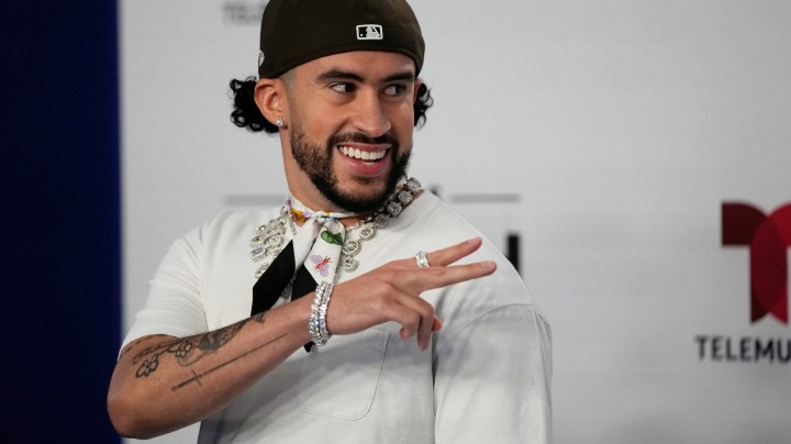 Bad Bunny se suma a la lista de presentadores de los Premios Oscar 2024