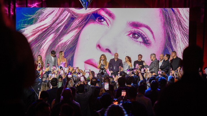 Shakira estrenó este viernes 22 de marzo su nuevo álbum, 'Las Mujeres Ya No Lloran'.