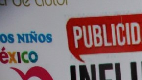 Alfredo Adame en la alfombra roja de "Mujer Emprendedora", evento en el que se entregaron reconocimientos a mujeres destacadas en diversos ámbitos como las redes sociales y las micro empresas/México, 16 de marzo 2022.