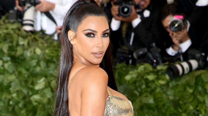Kim Kardashian en la alfombra roja de la MET Gala 2018, con los mejores exponentes de la moda y el diseño que se reúnen anualmente en el Museo Metropolitano de Nueva York/Nueva York, 8 de mayo de 2018.