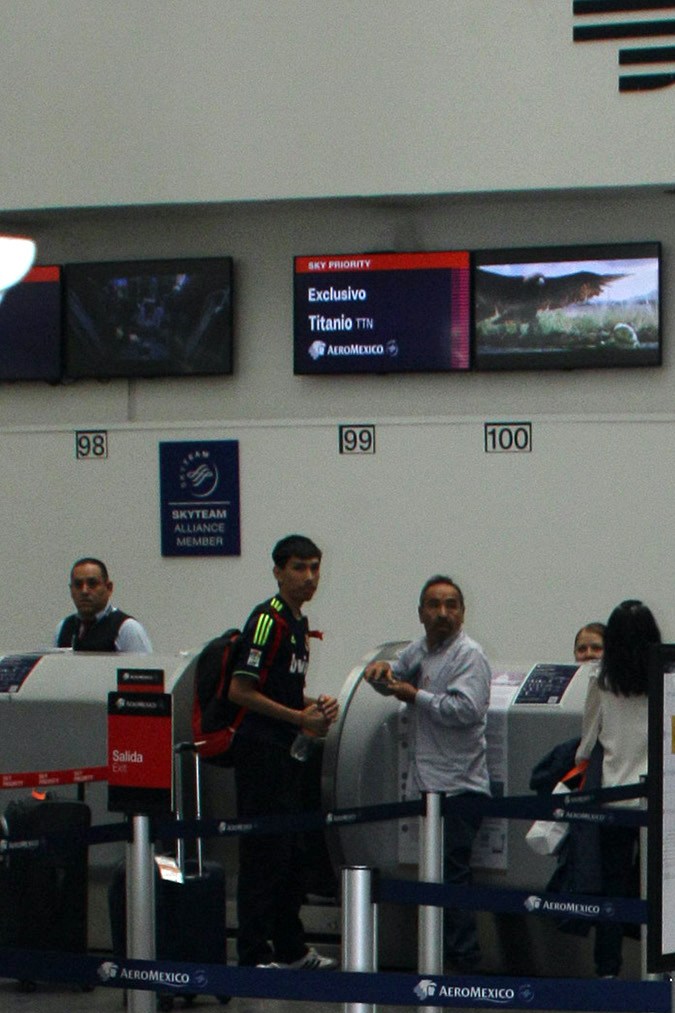 Wendy Guevara está en París grabando un nuevo proyecto con Julián Gil.