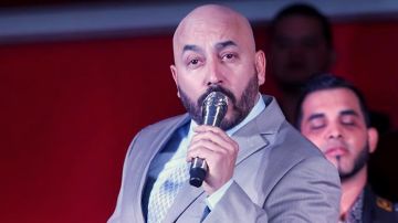 Lupillo Rivera se separó del cuarto tierra.