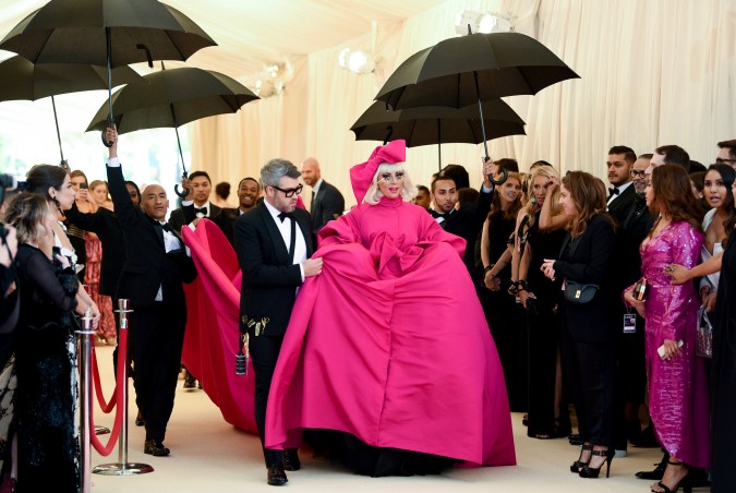 Lady Gaga en la MET Gala 2019.