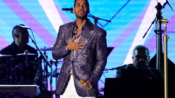 Romeo Santos se pronunció tras rumores de hospitalización.