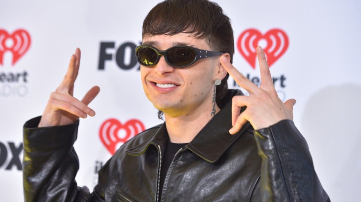 Peso Pluma es uno de los artistas latinos que actuará en Coachella 2024