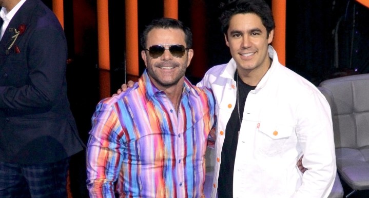 Eduardo Capetillo y su hijo Eduardo Jr en la presentación de "Juego De Voces" (TelevisaUnivision)/México, 9 de abril 2024