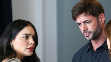 Samadhi Zendejas, William Levy y Kimberly Dos Ramos graban una escena en locación de "Vuelve a Mí" (Telemundo)/Miami, 30 de agosto 2023.