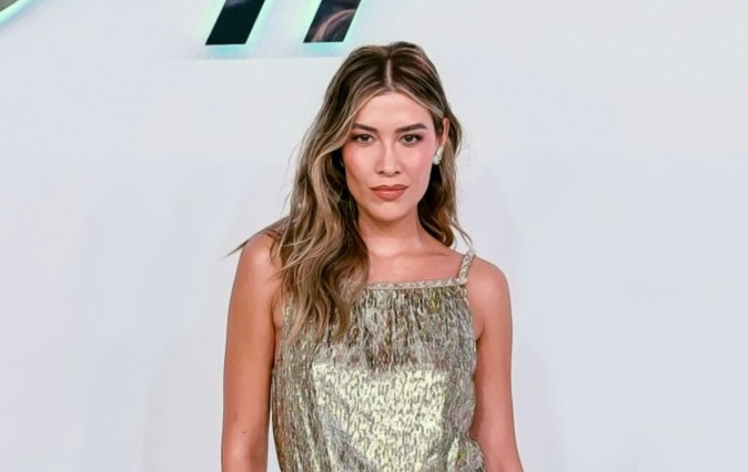 Michelle Salas se muestra como nunca al lado de Luis Miguel.