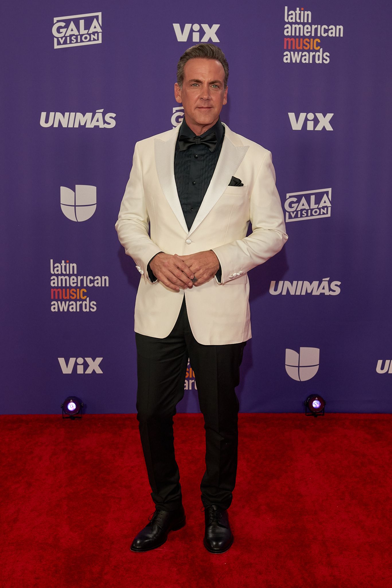 Carlos Ponce en los Latin American Music Awards.