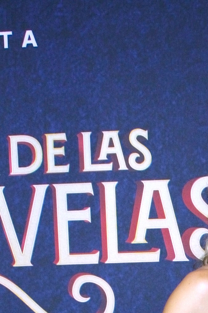 Angelique Boyer y Sebastián Rulli asisten a la alfombra del preestreno de 'El Extraño Retorno de Diana Salazar'.