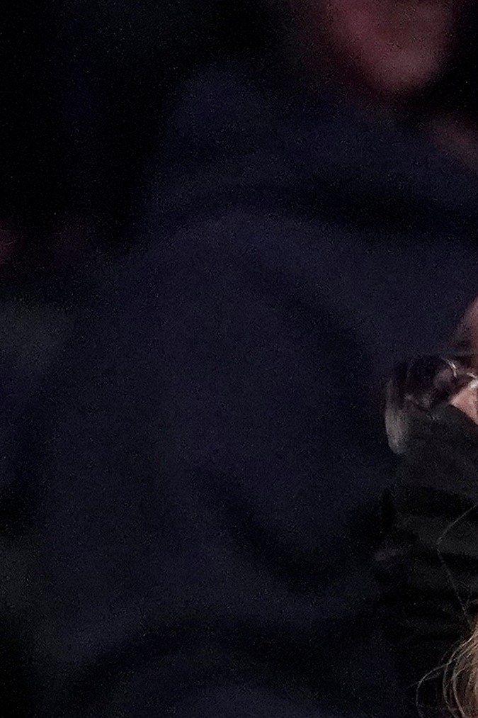 Jennifer López y Ben Affleck en un partido de baloncesto de la NBA entre Los Ángeles Lakers y los Boston Celtics el 7 de diciembre de 2021 en Los Ángeles.