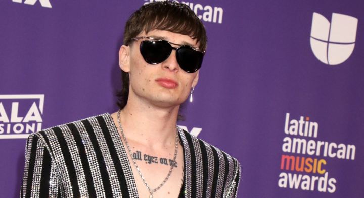 Peso Pluma en la alfombra de la novena edición de los Latin American Music Awards/Las Vegas, 25 de abril 2024.