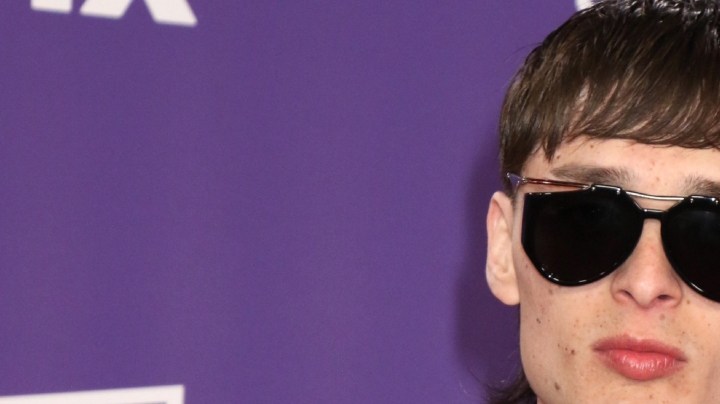 Peso Pluma en la alfombra de la novena edición de los Latin American Music Awards/Las Vegas, 25 de abril 2024.