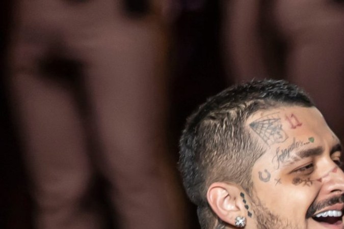 Ángela Aguilar y Christian Nodal ponen fin a los rumores y confirman su relación.