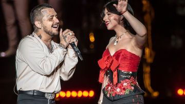 Ángela Aguilar y Christian Nodal ponen fin a los rumores y confirman su relación.