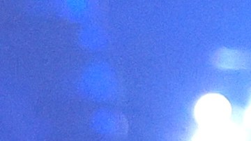 Peso Pluma sufre accidente en pleno escenario.