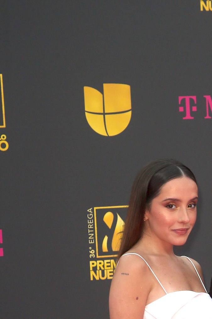 Evaluna y Camilo en la alfombra de la 36 edición de "Premio Lo Nuestro" (Univision) a la música latina/Miami, 22 de febrero 2024.