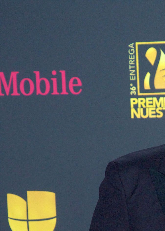 Don Omar y Olga Tañón en la alfombra de la 36.ª edición de "Premio Lo Nuestro".