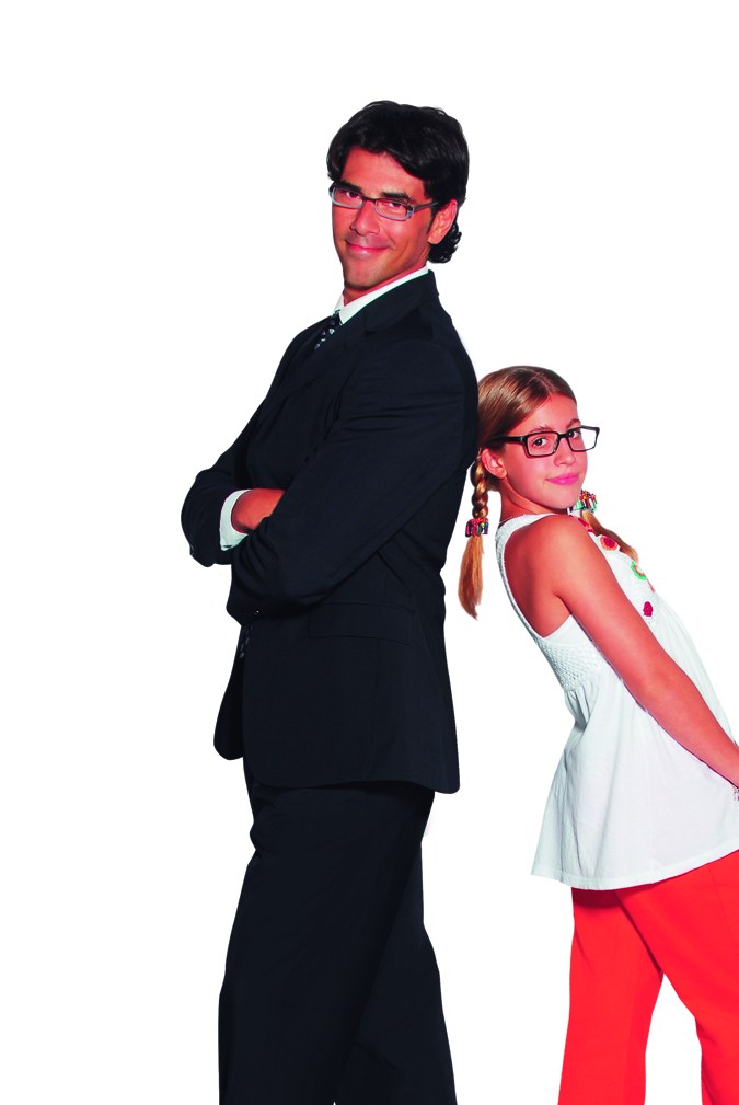 Juan Darthes da vida al personaje de Leandro en la telenovela "Patito Feo".