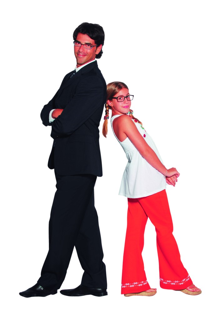 Juan Darthes da vida al personaje de Leandro en la telenovela "Patito Feo".