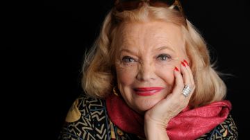 Gena Rowlands tiene 94 años de edad y sufre de Alzheimer.