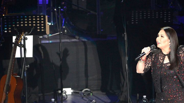 Ana Gabriel culminó su gira "Por Ti, Para Siempre" con un concierto en el Audotorio Nacional en el que estuvo acompañada de una orquesta/México, 20 de mayo 2016.