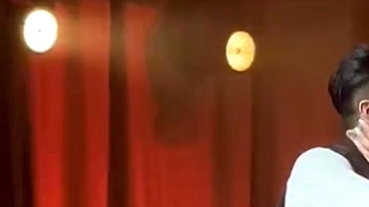 Christian Nodal y Ángela Aguilar por fin muestran su amor con un beso en el escenario del Auditorio Nacional, donde el cantante y su novia ofrecieron un dueto en el tema "Por Mujeres como Tú"México, 11 de junio 2024.