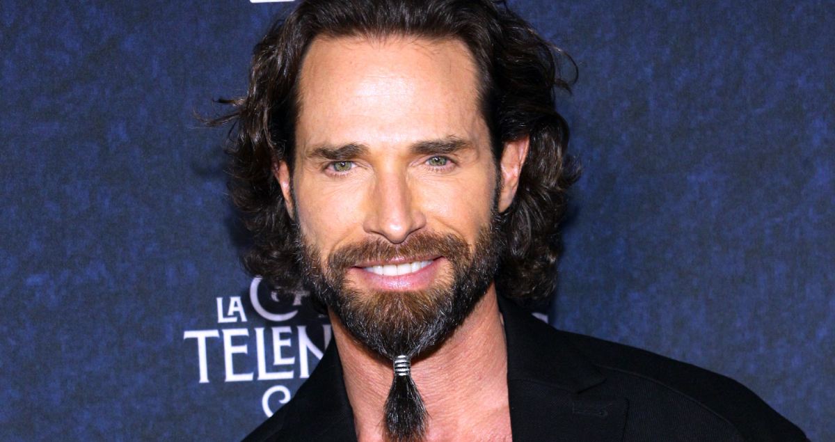 Sebastián Rulli le dijo adiós a su criticada barba larga y así luce