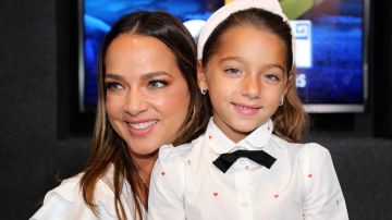 Adamari López y su hija Alaïa Costa comparten una bonita acción con otra niña.
