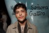 Christian Nodal entre 'Los 50 más Bellos' de People en Español.