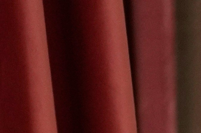 Anant Ambani, y Radhika Merchant posan para los fotógrafos durante su ceremonia previa a su boda en Mumbai, India, el viernes 5 de julio de 2024. El hijo menor de Mukesh Ambani, el hombre más rico de Asia, se casó con su novia de toda la vida en lo que muchos han llamado la boda del año.