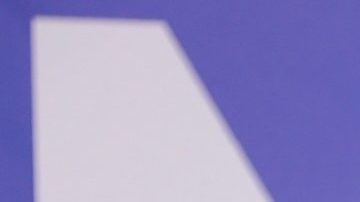 Ángela Aguilar lució un hermoso vestido de novia.