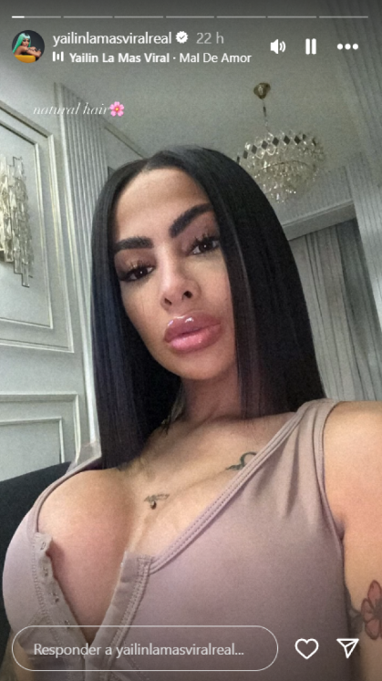 Yailin la más viral luce su cabello al natural.