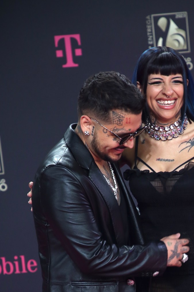 Cazzu y Christiaan Nodal se convirtieron en padres de una niña llamada Inti en septiembre de 2023.