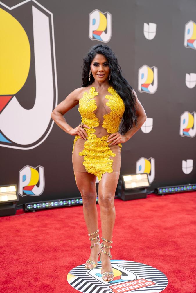 Maripily Rivera en la alfombra de la 21.ª edición de Premios Juventud desde San Juan, Puerto Rico.