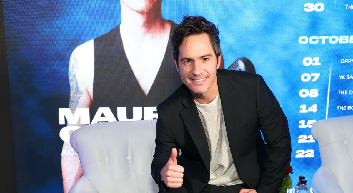 Mauricio Ochmann despierta rumores de romance con joven actriz.