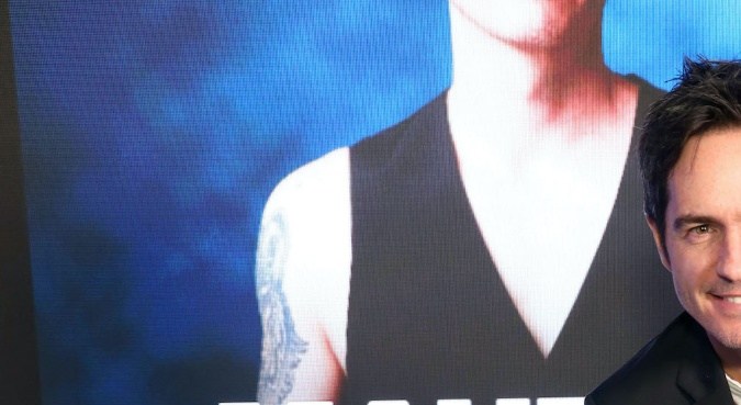 Mauricio Ochmann despierta rumores de romance con joven actriz.