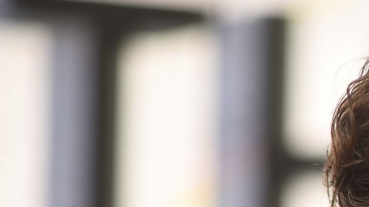 Jeremy Allen White protagoniza The Bear, una de las series más nominadas.