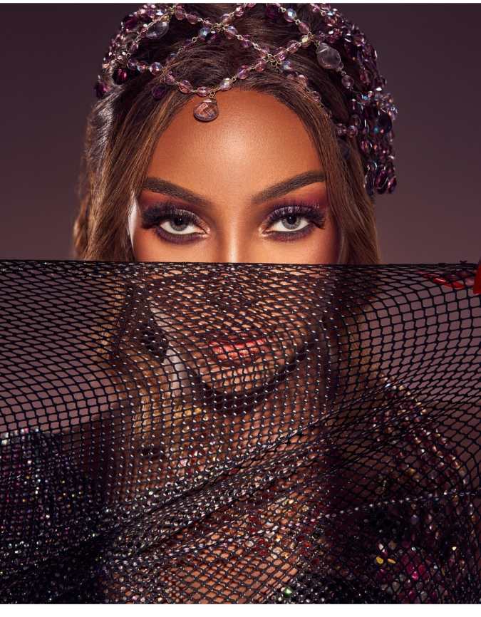 Amara 'La Negra' considerada como una personalidad influyente afro-latina.